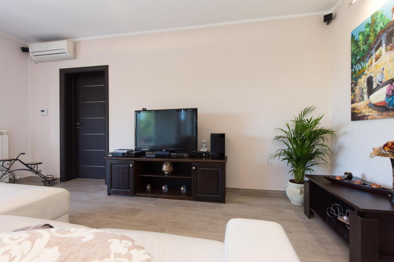 Deluxe Sea View Apartment Mate Balote 里耶卡 外观 照片