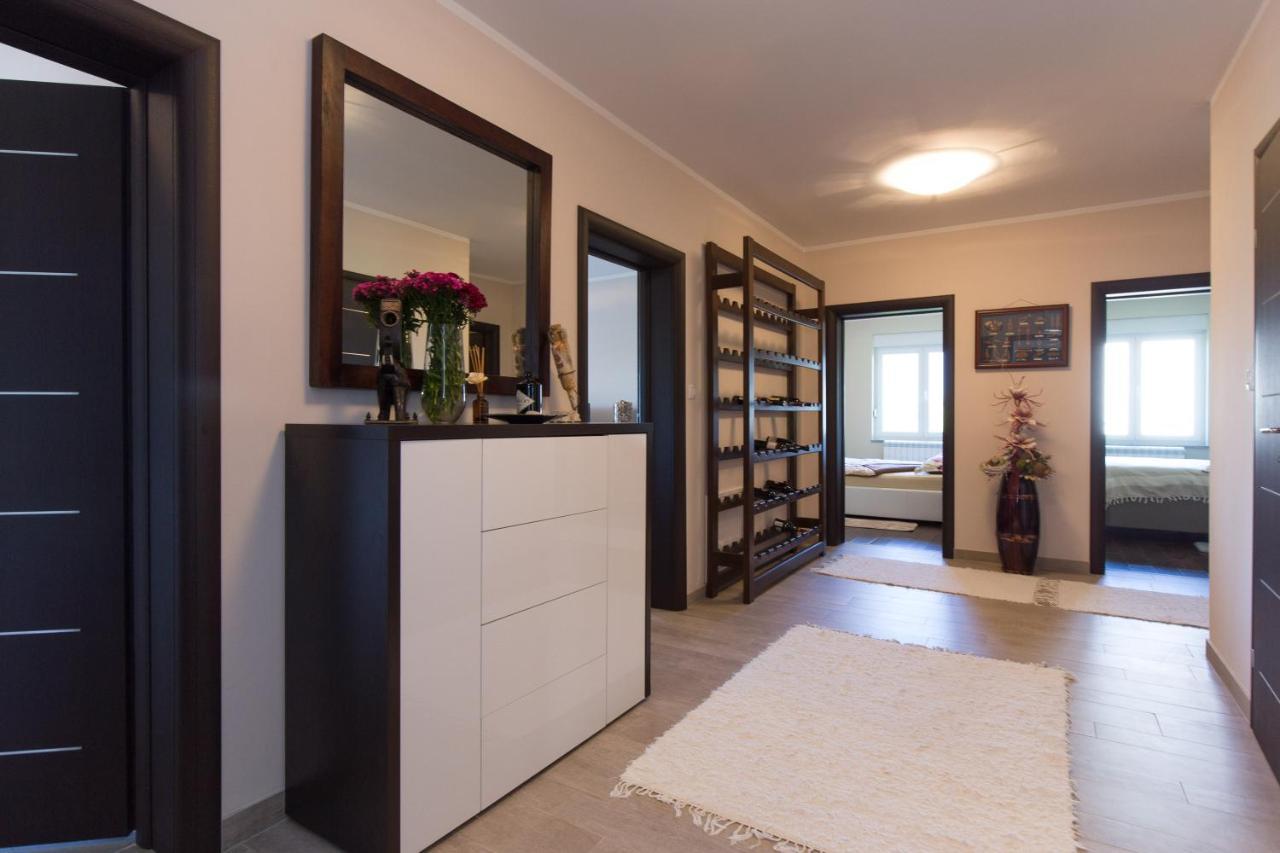 Deluxe Sea View Apartment Mate Balote 里耶卡 外观 照片